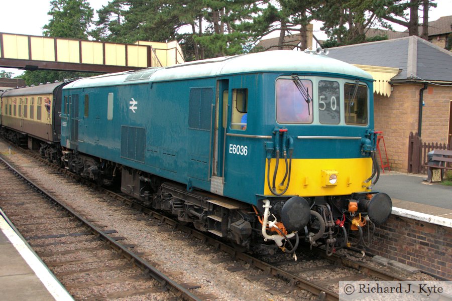 Class 73 Electro-Diesel no. E6036 (73129) arrives at Winchcombe, Gloucestershire Warwickshire Railway