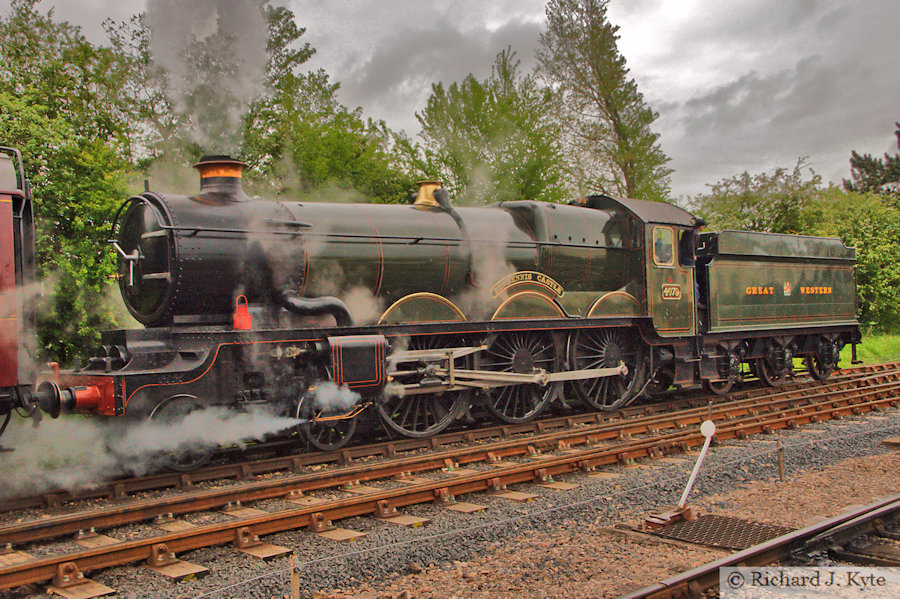 GWR "Castle" class no. 4079 "Pendennis Castle" departs Toddington, Gloucestershire Warwickshire Railway