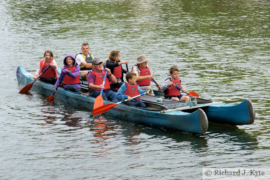 Bell Boat, Afternoon Parade, Evesham River Festival 2011