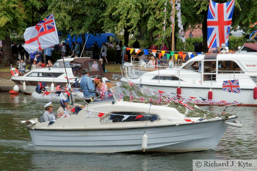 Moon River, Afternoon Parade, Evesham River Festival 2011