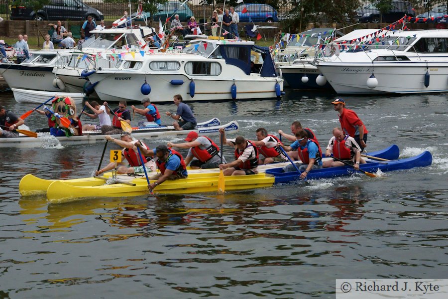 Bell Boat 3, Evesham River Festival 2011