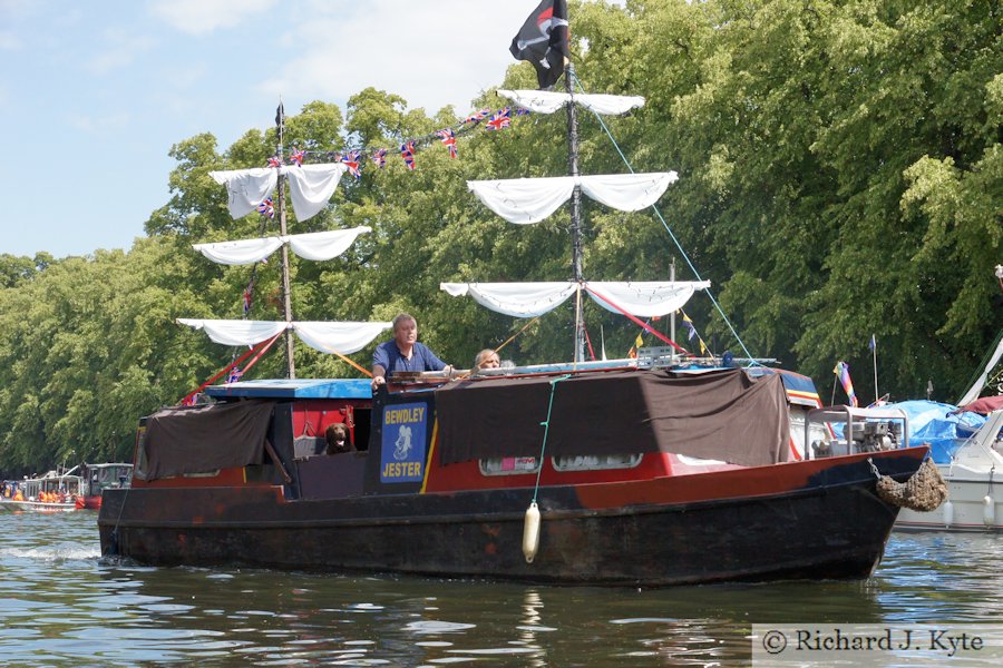 "Bewdley Jester", Evesham River Festival 2011