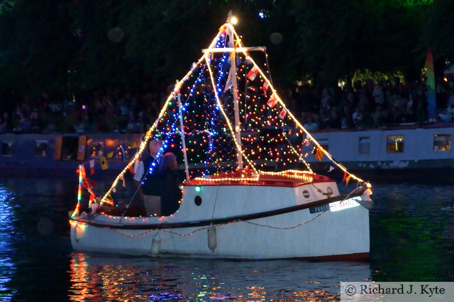 "See Haze", Night Parade, Evesham River Festival 2011