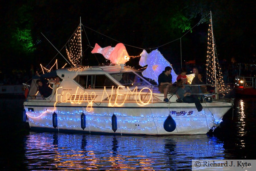 "Muffy B", Night Parade, Evesham River Festival 2011