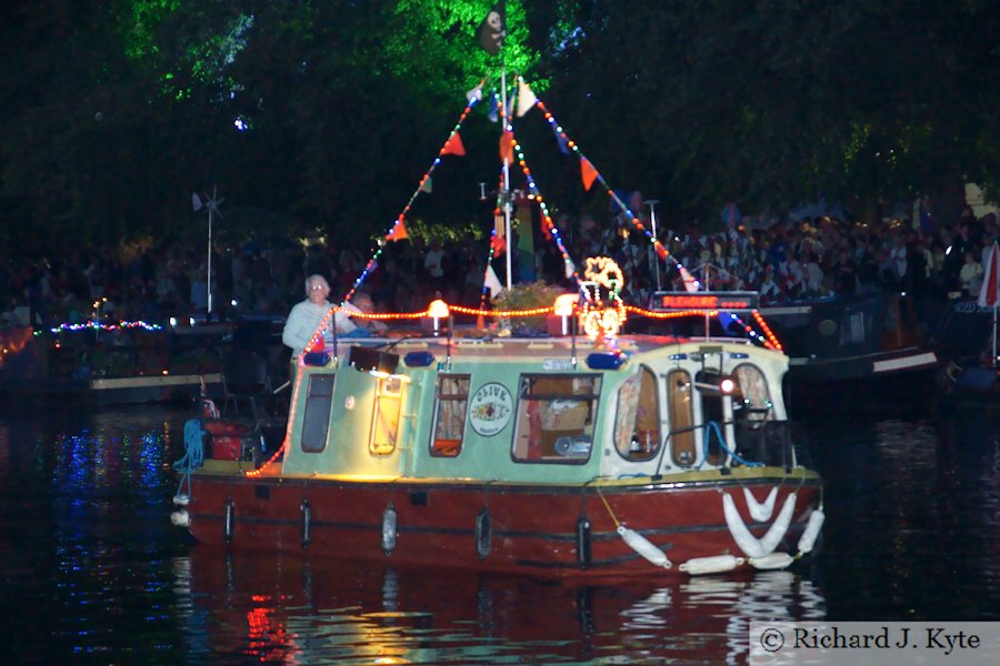 "Olive", Night Parade, Evesham River Festival 2011