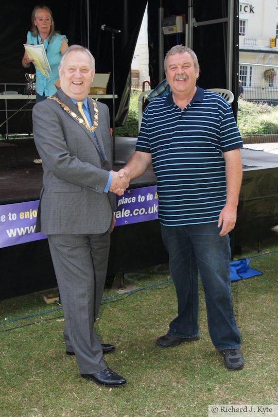 Presentation - "Bewdley Jester", Evesham River Festival 2011