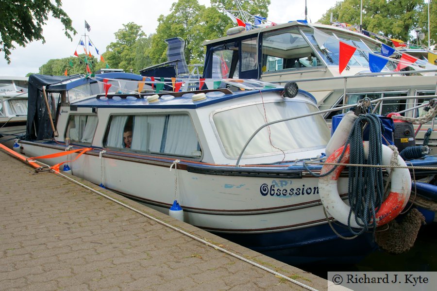 "Obsession", Evesham River Festival 2011