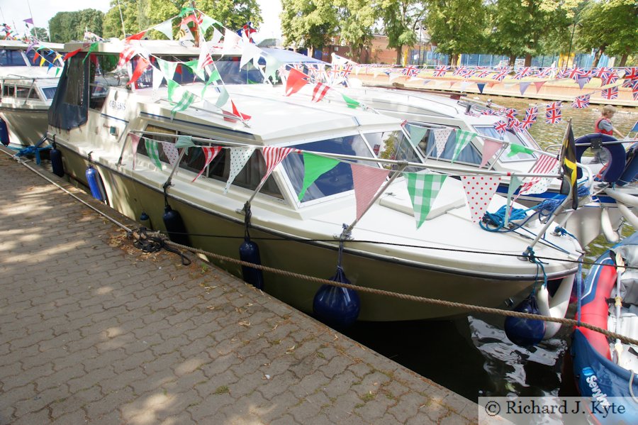 "Genesis" (B), Evesham River Festival 2011