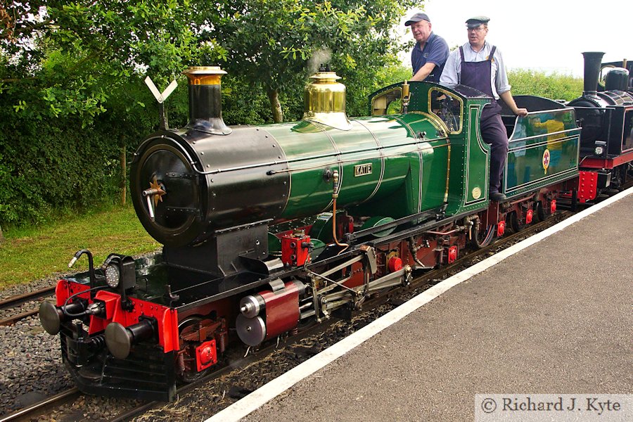 Kirklees Light Railway "Katie" arrives at Country Park Halt, Evesham Vale Light Railway Gala 2019