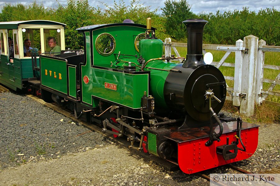 "St Egwin" heads for Country Park Halt, Evesham Vale Light Railway