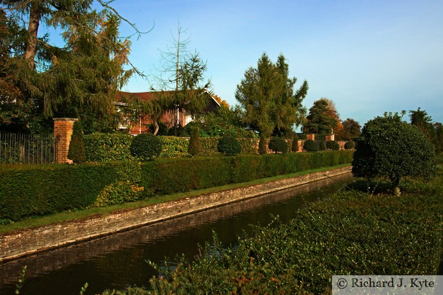 The Long Canal, Westbury Court Garden, Gloucestershire