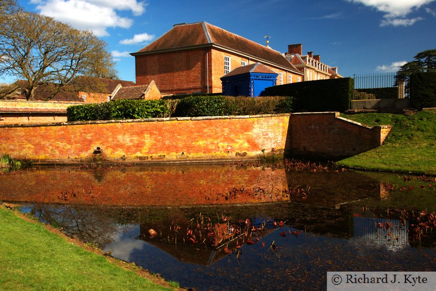 Pond, Hanbury Hall, Worcestershire