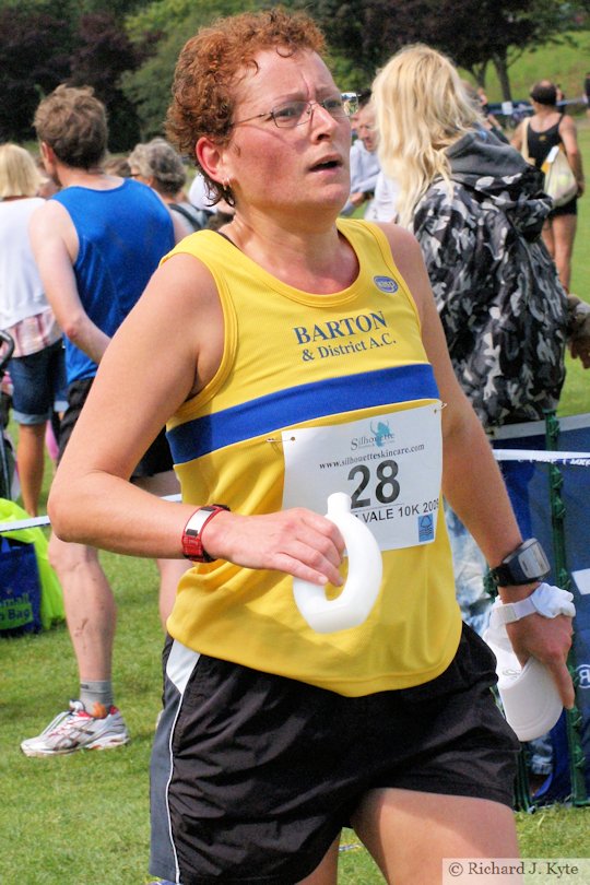 Runner 28, Evesham Vale 10K Race 2009