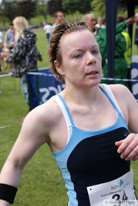 Runner 34, Evesham Vale 10K Race 2009