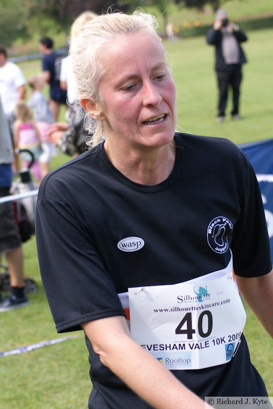 Runner 40, Evesham Vale 10K Race 2009