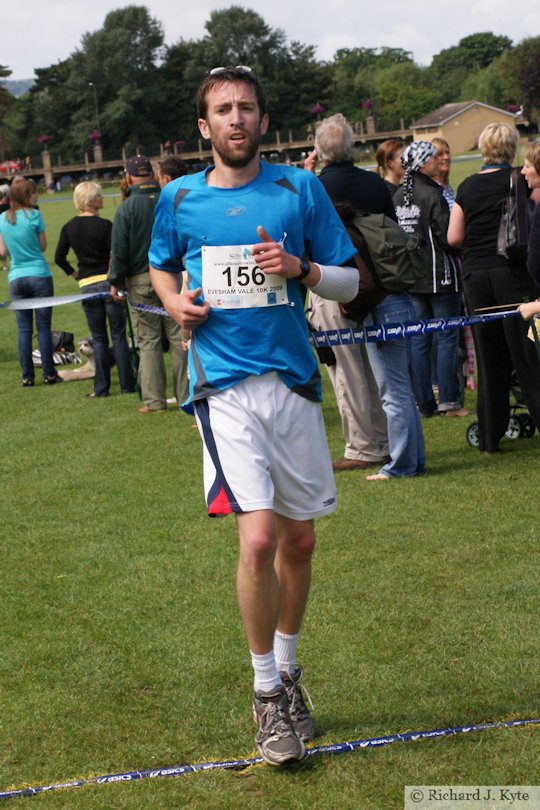 Runner 156, Evesham Vale 10K Race 2009
