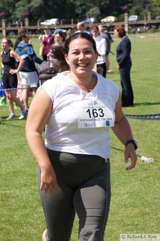 Runner 163, Evesham Vale 10K Race 2009