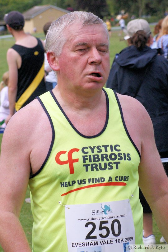 Runner 250, Evesham Vale 10K Race 2009