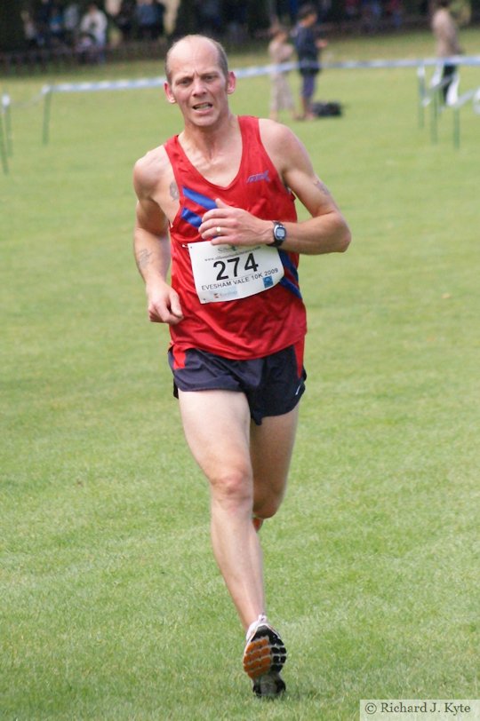 Runner 274, Evesham Vale 10K Race 2009