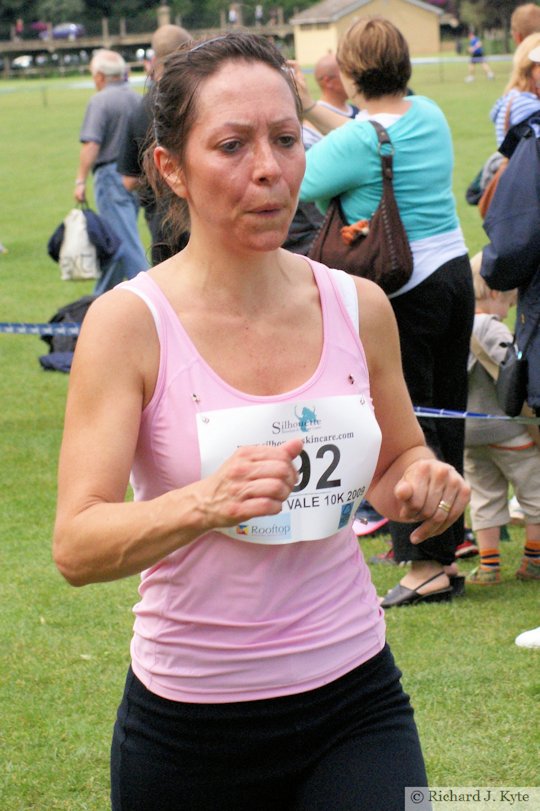 Runner 292, Evesham Vale 10K Race 2009