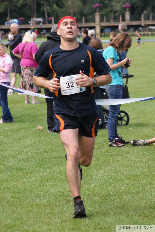Runner 321, Evesham Vale 10K Race 2009