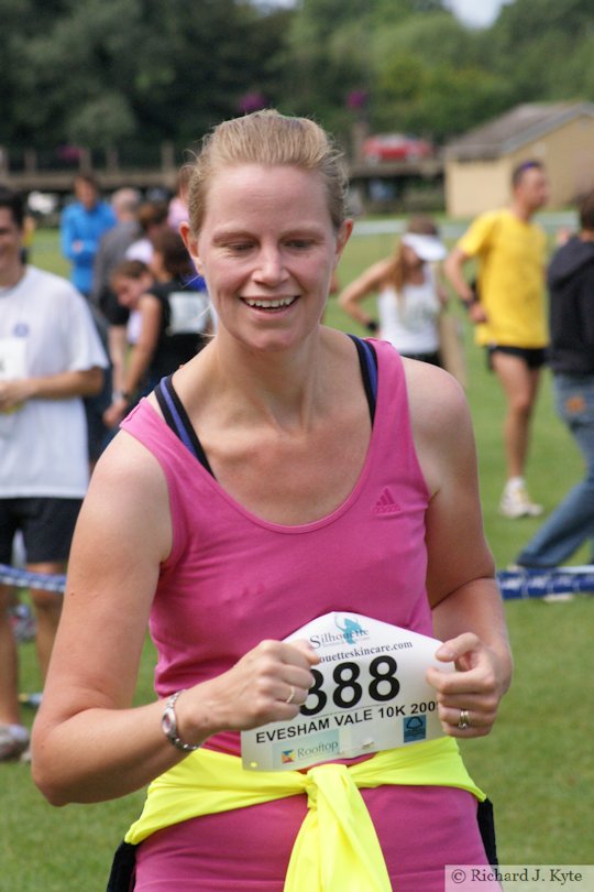 Runner 388, Evesham Vale 10K Race 2009