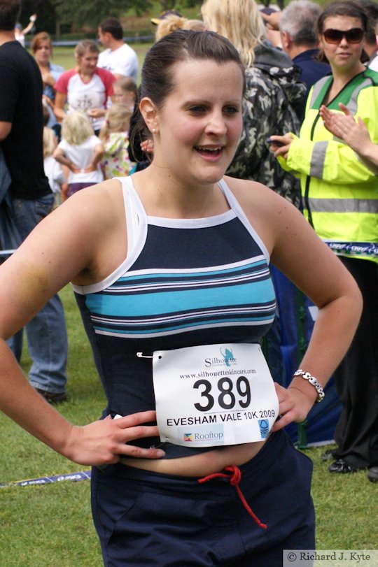 Runner 389, Evesham Vale 10K Race 2009
