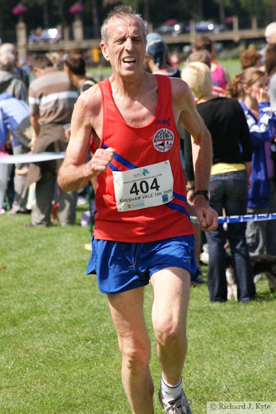 Runner 404, Evesham Vale 10K Race 2009