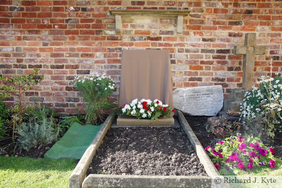George May's Grave, Unitarian Chapel, Evesham, Worcestershire