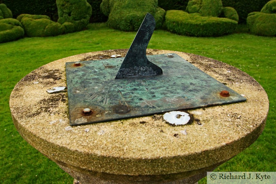 Sundial, The Best Garden, Chastleton House, Oxfordshire