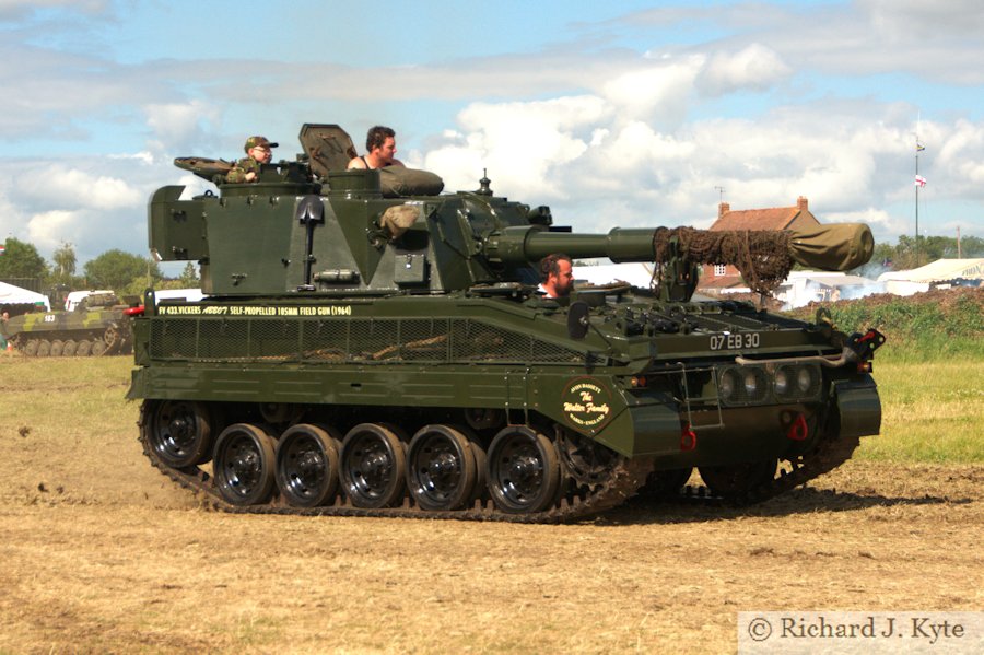 Exhibit Green 15 - Vickers Abbot Self-Propelled Gun (07 EB 30),  Wartime in the Vale 2015