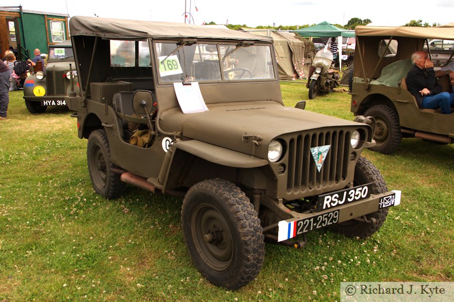 Exhibit Green 169 - Hotchkiss M201 (RSJ 350/221-2529), Wartime in the Vale 2015