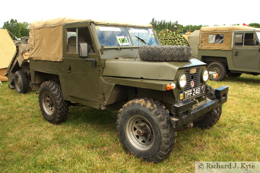 Exhibit Green 189 - Land Rover Series IIA (TFF 248), Wartime in the Vale 2015
