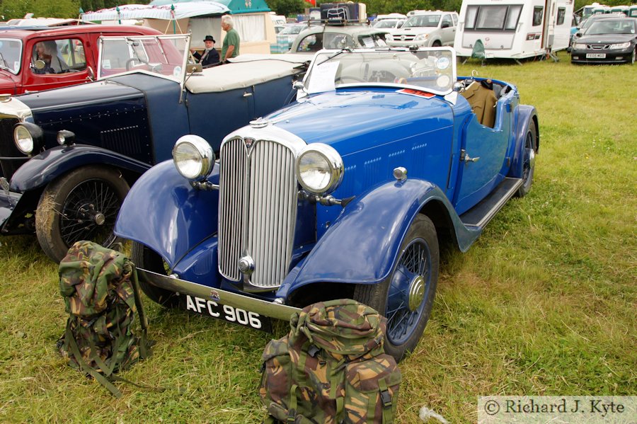 Exhibit Red 35 - Rover 12 HP Tourer (AFC 906), Wartime in the Vale 2015