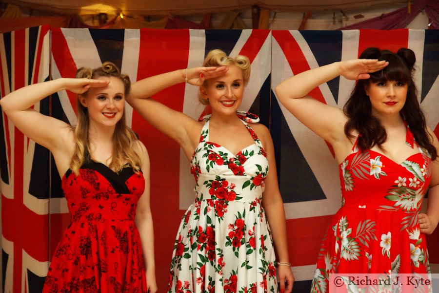 The D-Day Dolls, Wartime in the Vale 2015