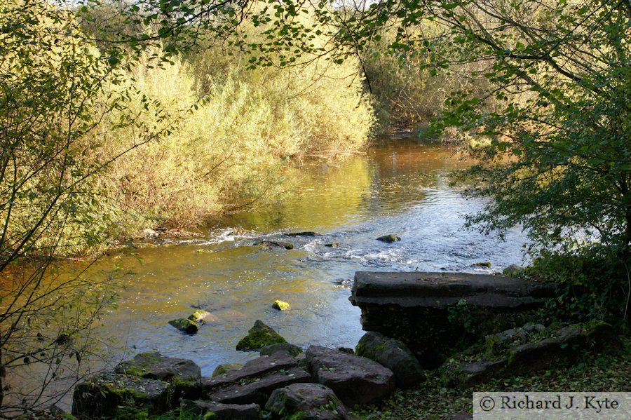 River Monnow, Skenfrith Castle, Monmouthshire