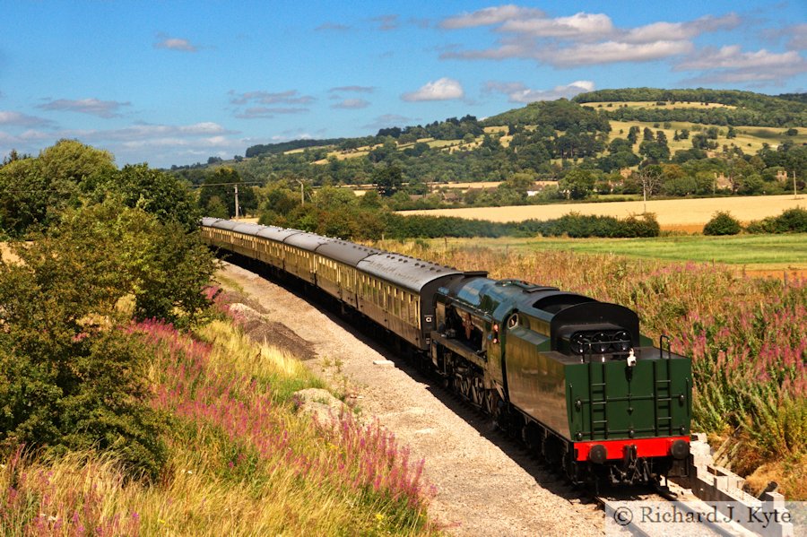 SR Merchant Navy Class no 35006 Peninsular & Oriental S. N. Co passes the site of Hayles Abbey Halt, Gloucestershire Warwickshire Railway