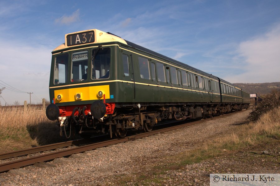 Class 117 DMU at Southam Lane, Gloucestershire Warwickshire Railway