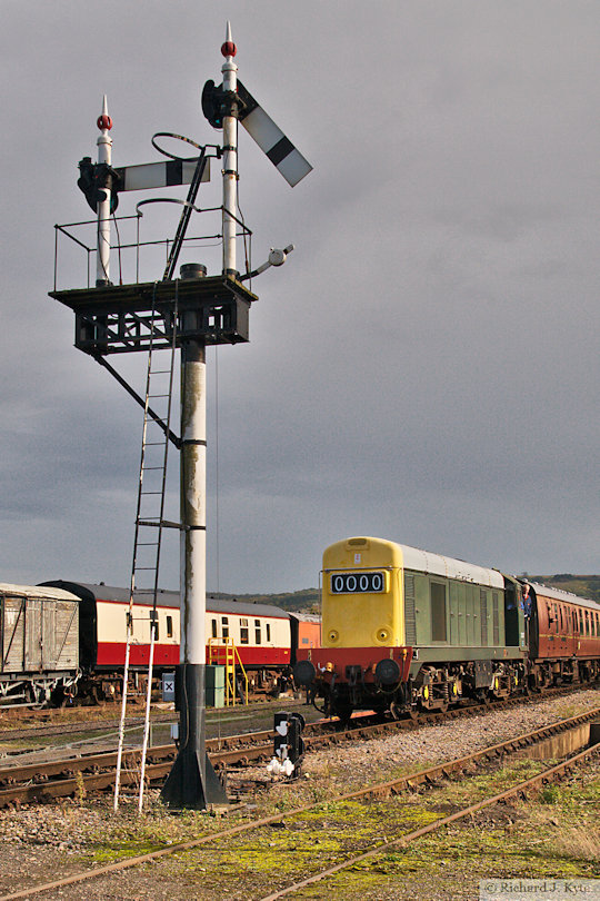 Class 20 Diesel no. 20137 is signalled into Winchcombe, Gloucestershire Warwickshire Railway Autumn Showcase 2023
