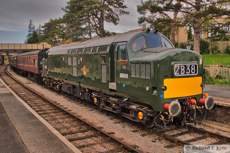 Class 37 Diesel D6948 arrives at Winchcombe heading for Toddington, Gloucestershire Warwickshire Railway Autumn Showcase 2023