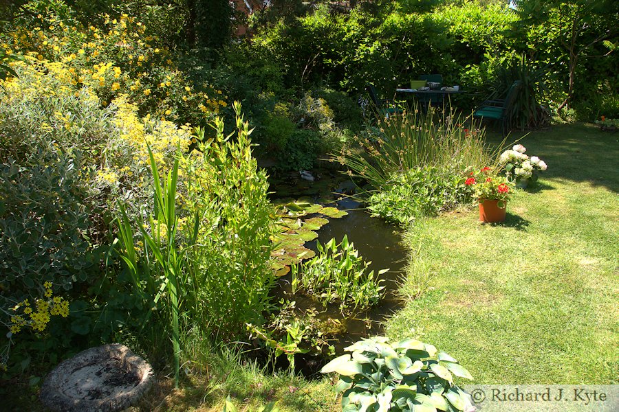 Garden 6 : "Yarningale", Eckington Flower Festival and Open Gardens 2017