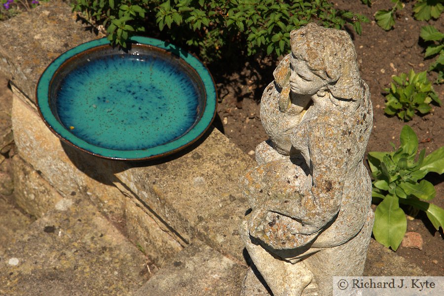 Statue, Garden 25 : "Tamarisk", Eckington Flower Festival and Open Gardens 2017