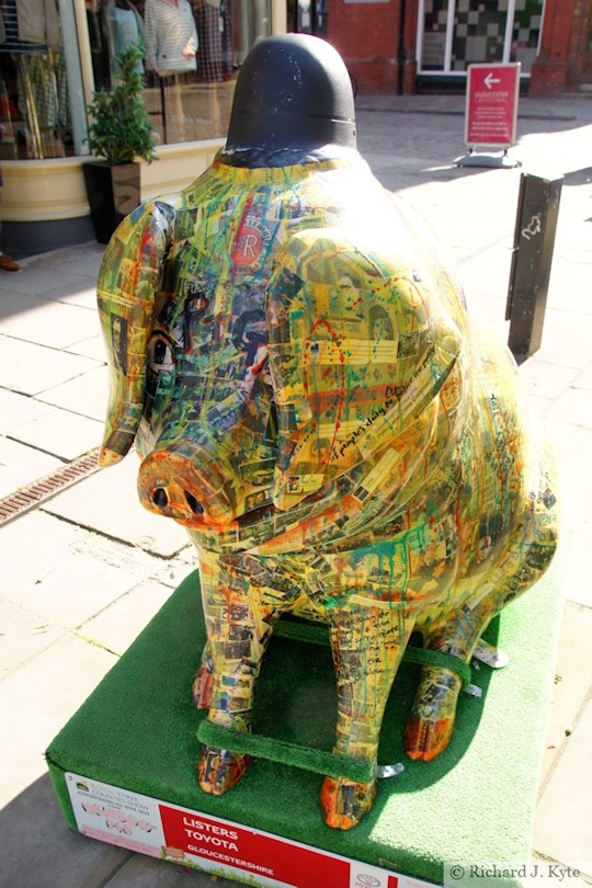 Pig 16 : "Constable", Henson Pig Trail 2017, Gloucestershire
