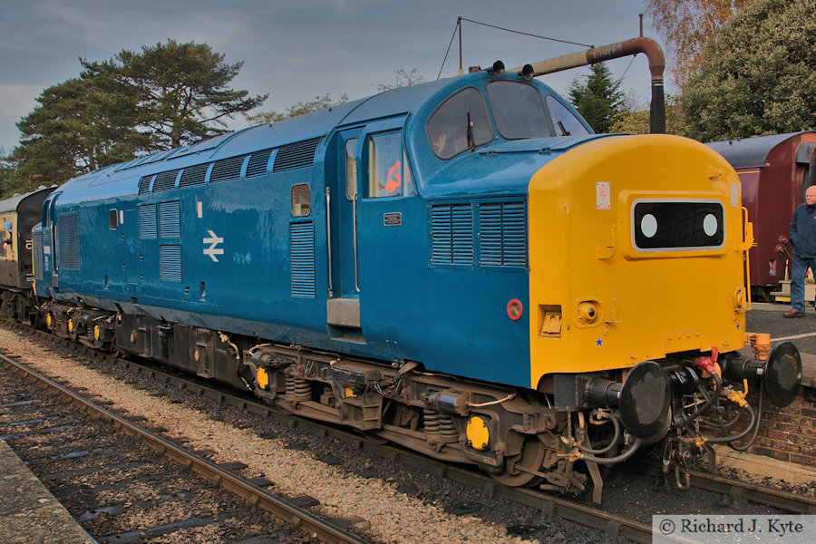 Class 37 Diesel no. 37215 at Winchcombe, Gloucestershire Warwickshire Railway "Autumn Showcase" 2023 