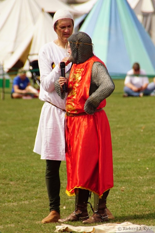 A Knight dresses for battle, Battle of Evesham Re-enactment 2018