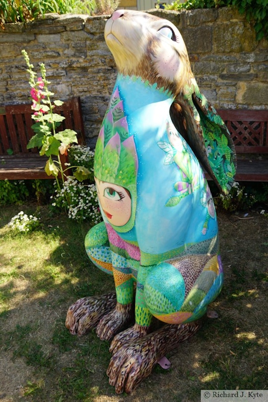 Vale of Evesham Aparagus Haries, Cotswold Hare Trail 2018