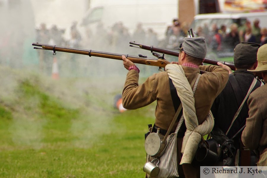 American Civil War Re-enactment - Confederate Troops fire on Union Position - Wartime in the Vale 2019