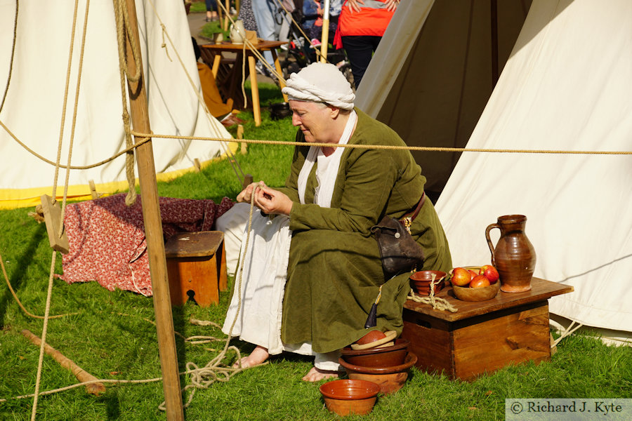 Re-enactor, Evesham Medieval Market 2020