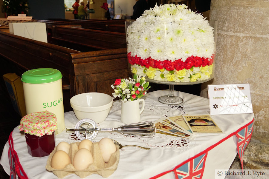 Flower Display: "Queen of Puddings", Eckington Open Gardens and Flower Festival 2022