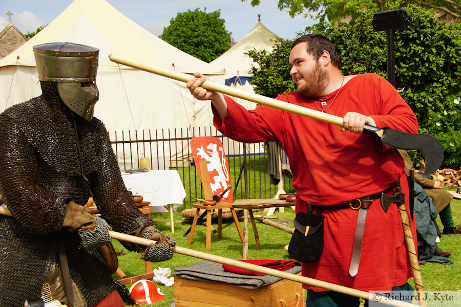 Weapons Demonstration, Evesham Medieval Market 2022